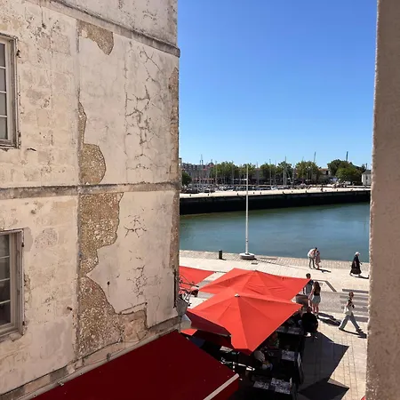 2ch Neuf A Deux Pas Du Vieux Port * La Rochelle (Charente-Maritime)