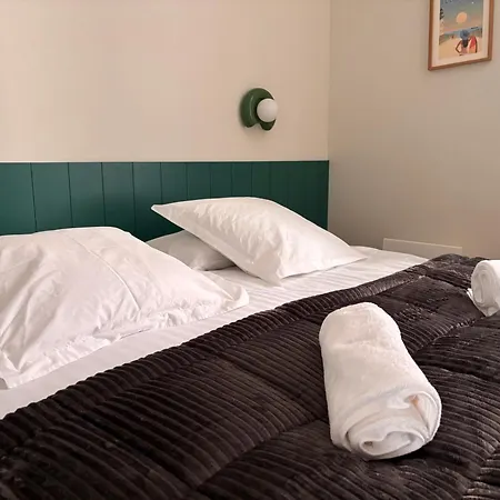 2ch Neuf A Deux Pas Du Vieux Port * La Rochelle (Charente-Maritime)