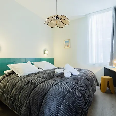 2ch Neuf A Deux Pas Du Vieux Port アパート ラ・ロシェル